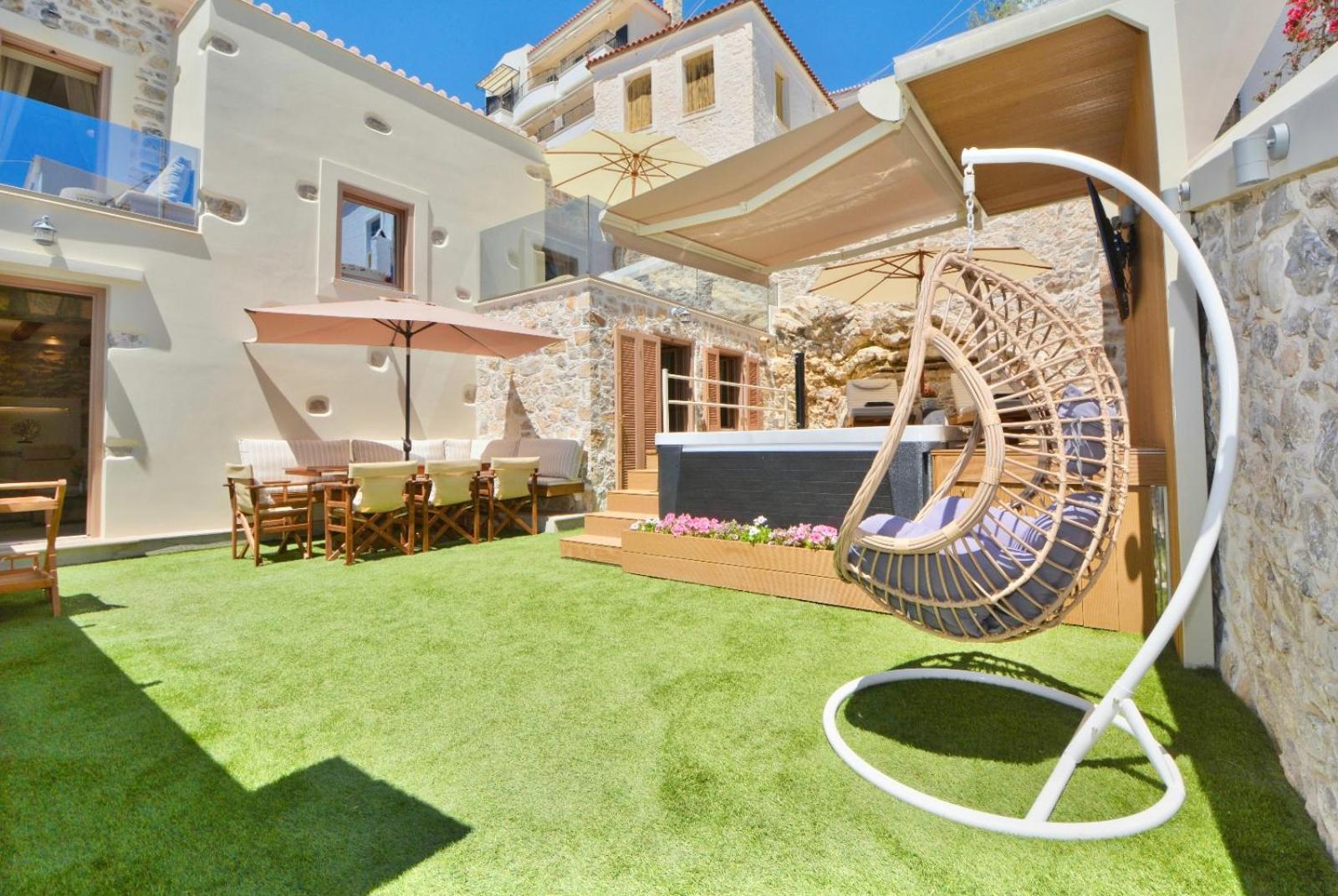 Villasonboard Rock Villa 3 Bed, 3 Bath, Jacuzzi, Seaside Ermioni Exteriér fotografie