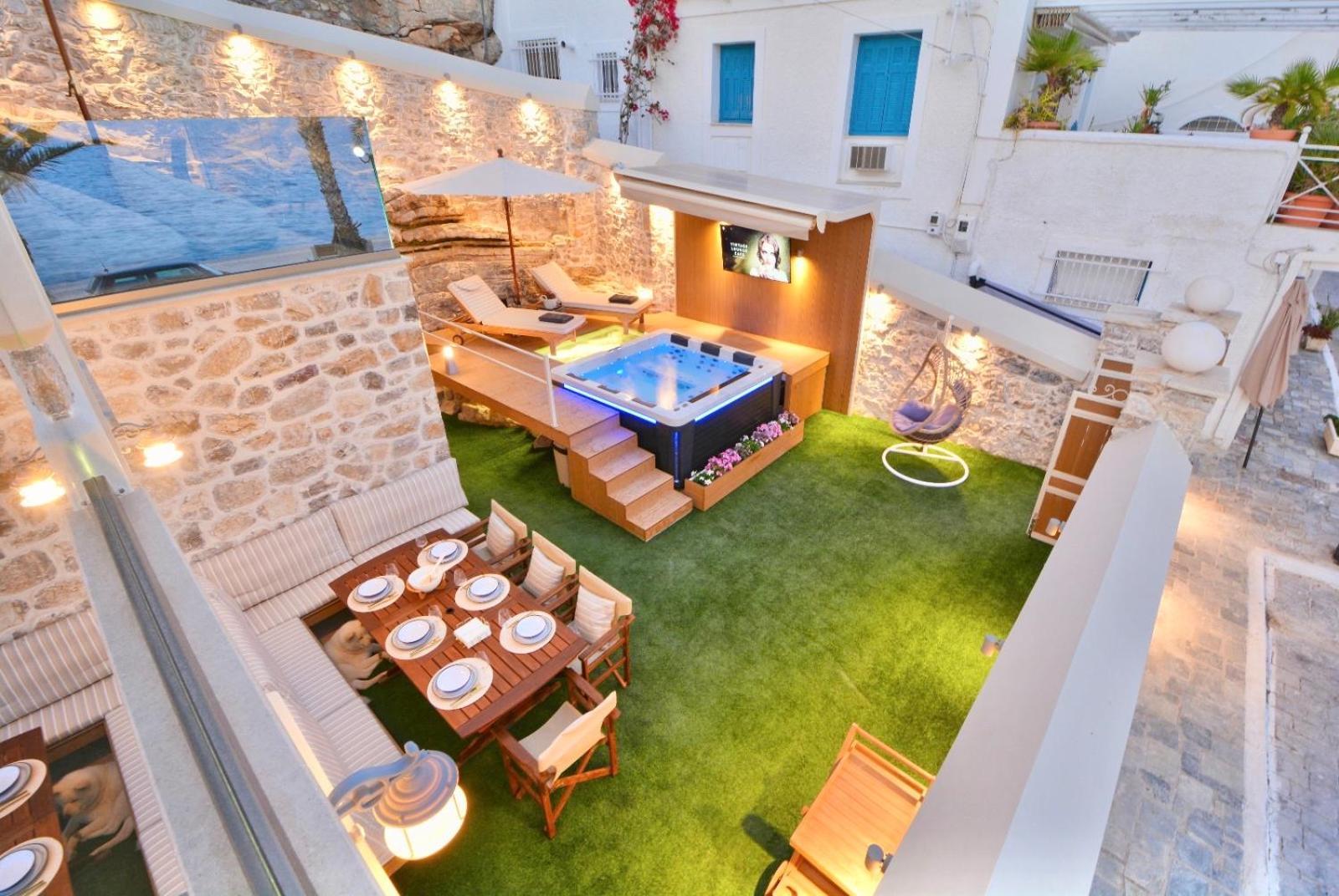 Villasonboard Rock Villa 3 Bed, 3 Bath, Jacuzzi, Seaside Ermioni Exteriér fotografie